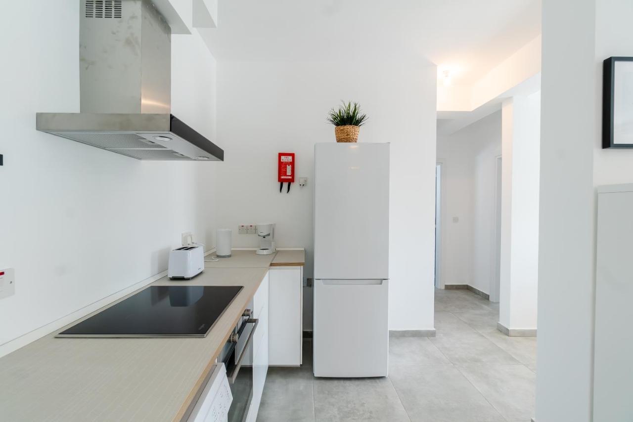 Kition City Apartments - Central Location Ларнака Экстерьер фото